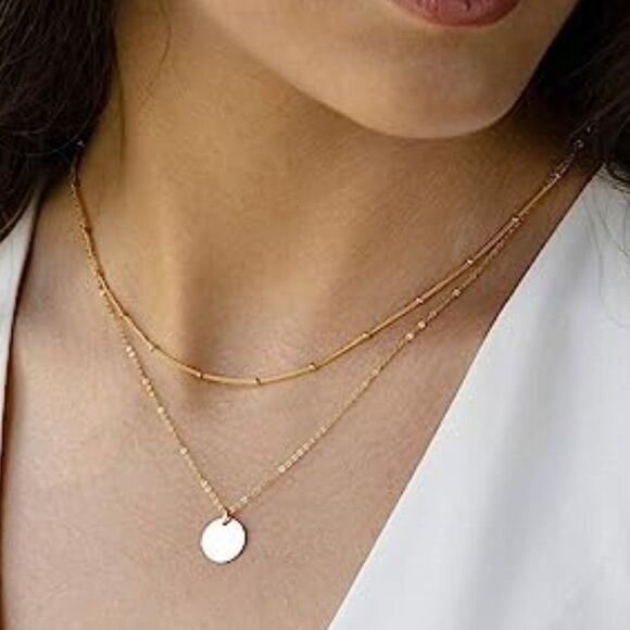 Gold Layered Necklaces Set of two chains, Dainty Everyday Minimalist Necklace - Picture 1 of 7